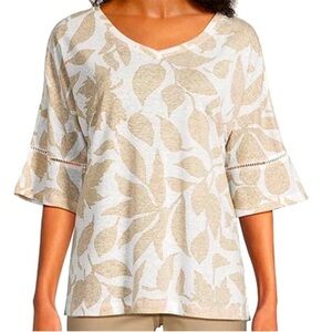 NWT Ali Miles Linen Blend Leaf Print Top
Size XLRetail $79.00